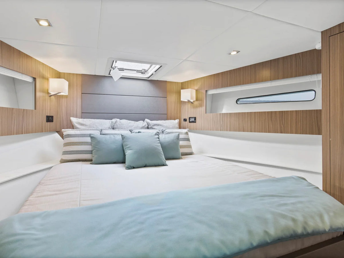 2026 Cruisers Yachts 42 Cantius 42.0 feet, Clearwater, Florida #45