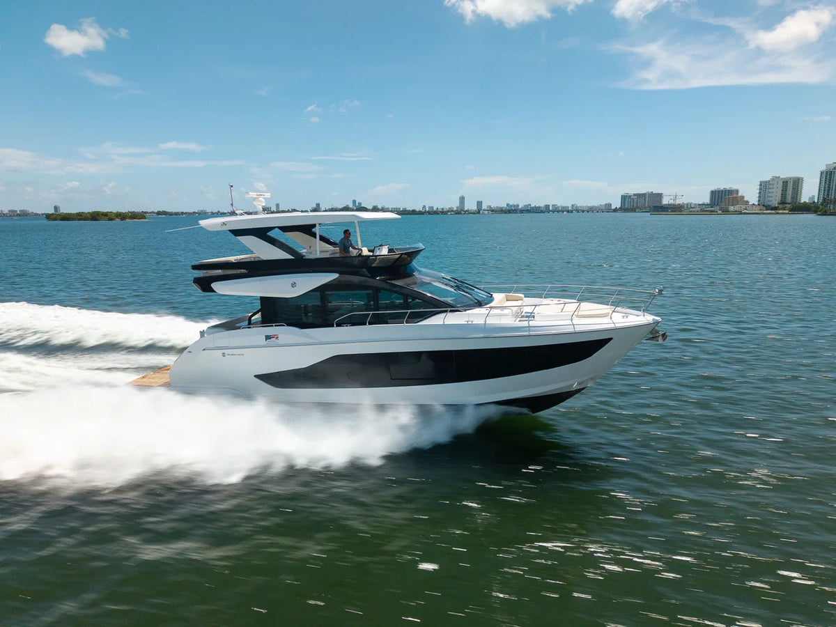 2026 Cruisers Yachts 57 FLY 57.0 feet, Clearwater, Florida #3