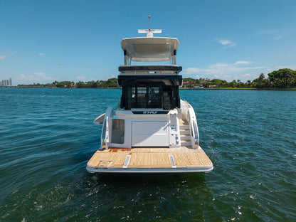 2026 Cruisers Yachts 57 FLY 57.0 feet, Clearwater, Florida #12