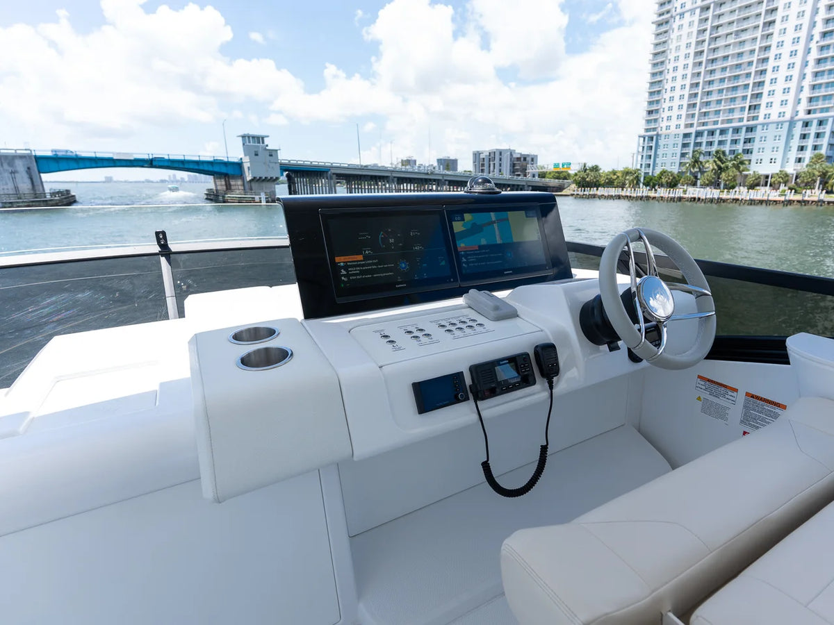 2026 Cruisers Yachts 57 FLY 57.0 feet, Clearwater, Florida #52