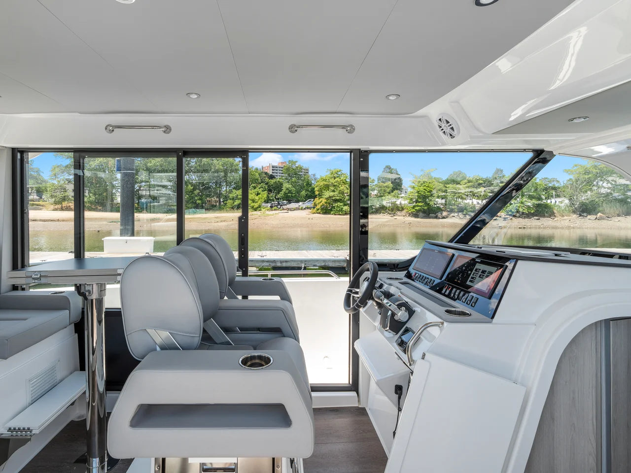 2026 Cruisers Yachts 38 VTR EC 38.0 feet, Clearwater, Florida #22