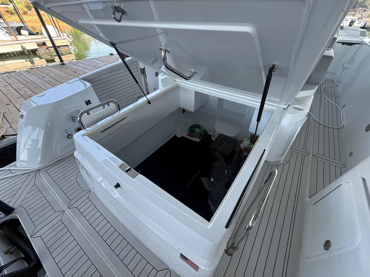 2026 Cruisers Yachts 38 VTR 38.0 feet, Clearwater, Florida #8