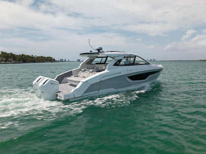 2026 Cruisers Yachts 42 GLS Outboard 42.0 feet, Clearwater, Florida #8