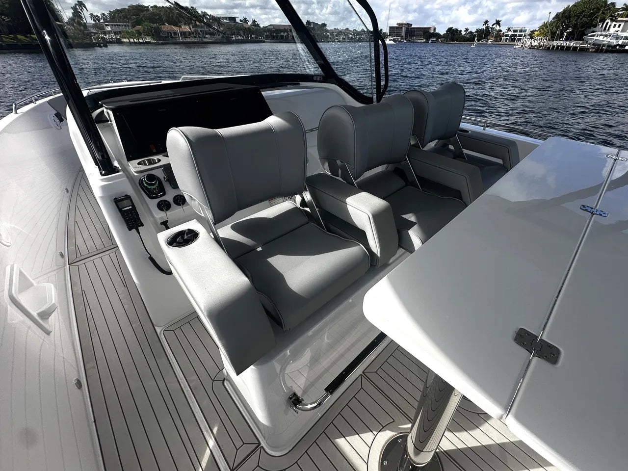 2026 Cruisers Yachts 38 VTR 38.0 feet, Clearwater, Florida #34