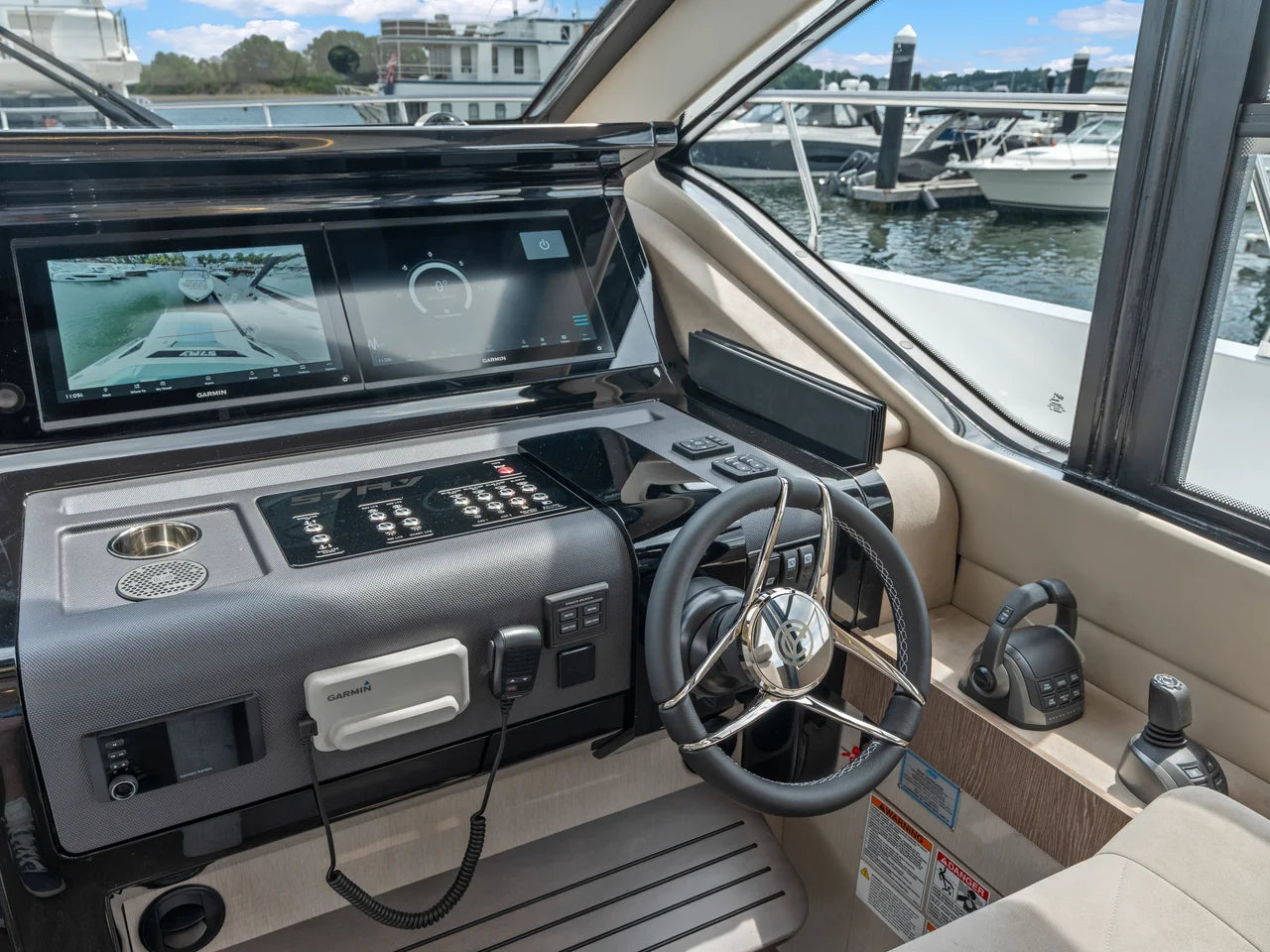 2026 Cruisers Yachts 57 FLY 57.0 feet, Clearwater, Florida #23
