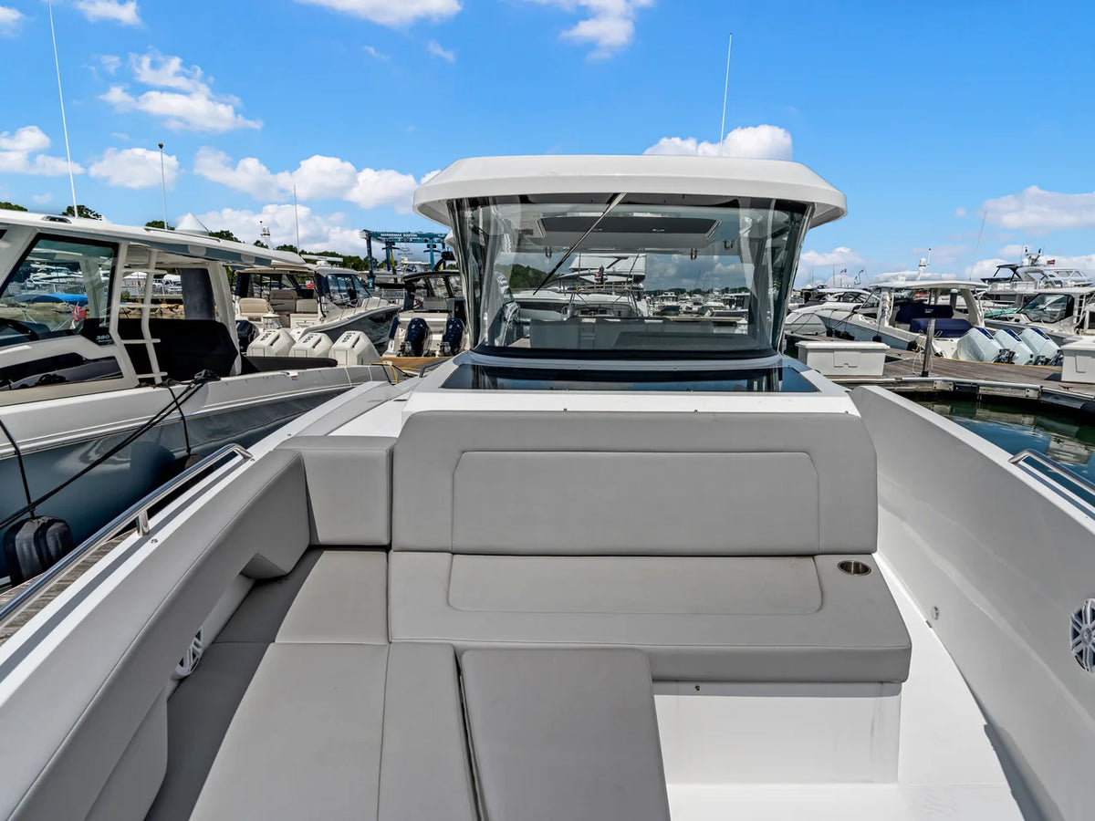 2026 Cruisers Yachts 38 VTR 38.0 feet, Clearwater, Florida #35