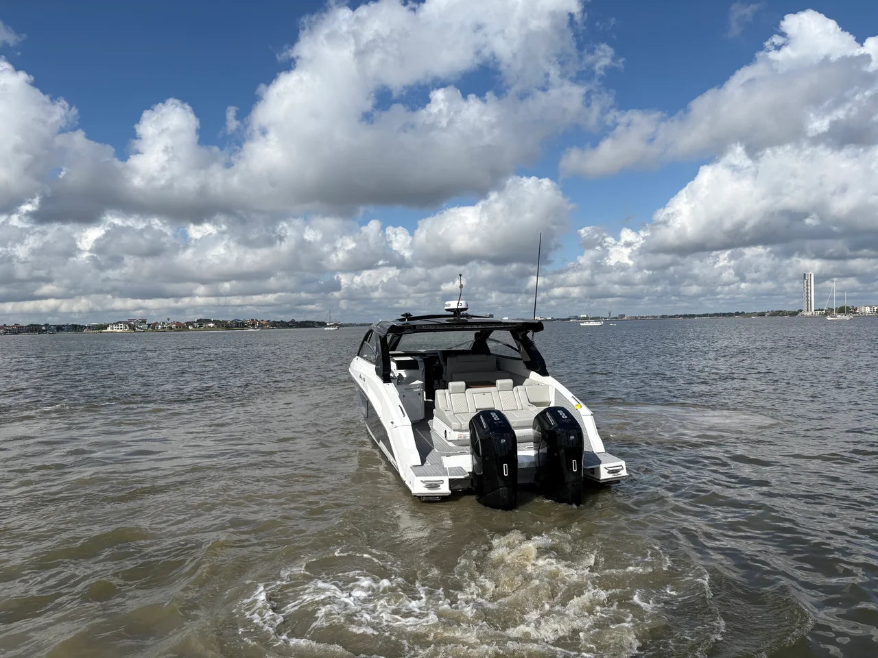 2025 Cruisers Yachts 42 GLS Outboard 42.0 feet, Clearwater, Florida #7