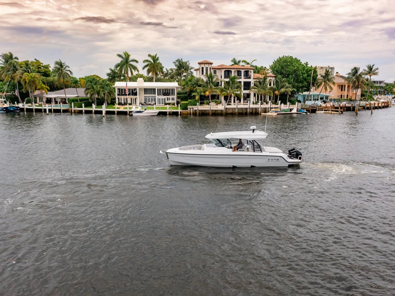 2026 Cruisers Yachts 38 VTR 38.0 feet, Clearwater, Florida #15