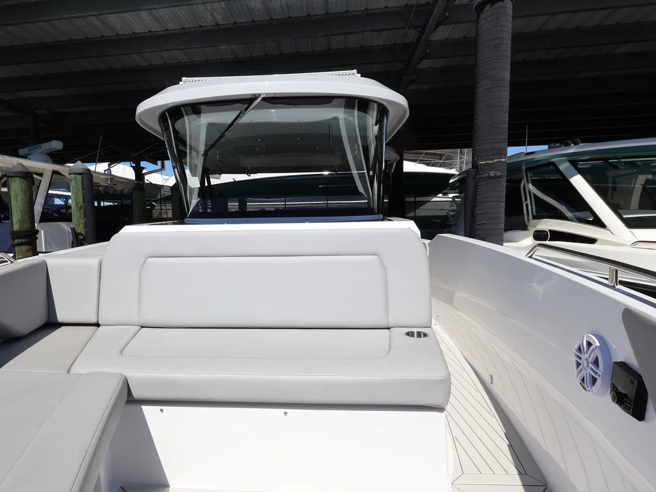 2026 Cruisers Yachts 38 VTR 38.0 feet, Clearwater, Florida #51