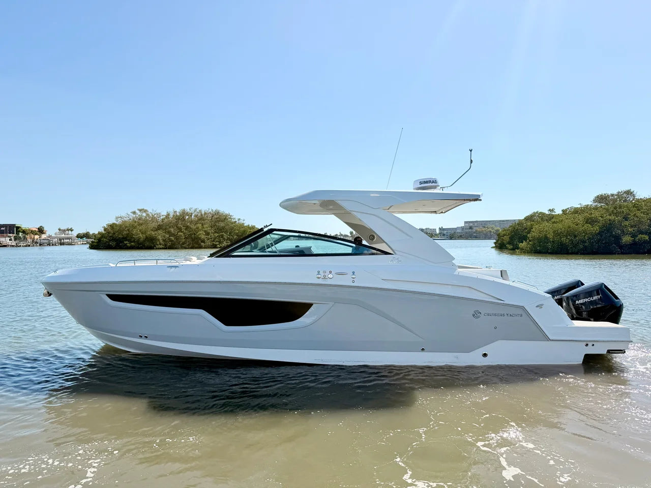 2026 Cruisers Yachts 34 GLS Outboard 34.0 feet, Clearwater, Florida #20