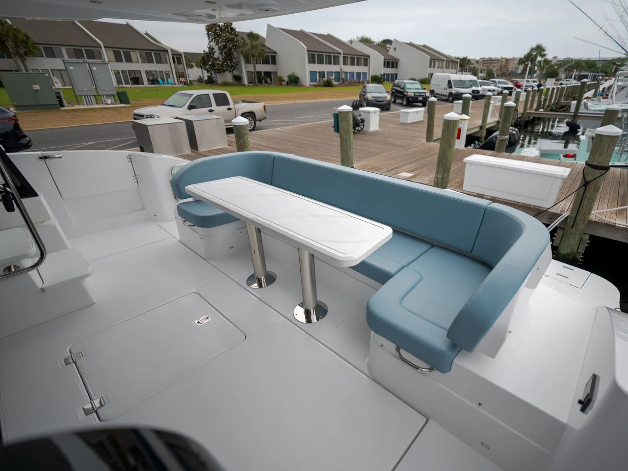 2026 Cruisers Yachts 57 FLY 57.0 feet, Clearwater, Florida #16
