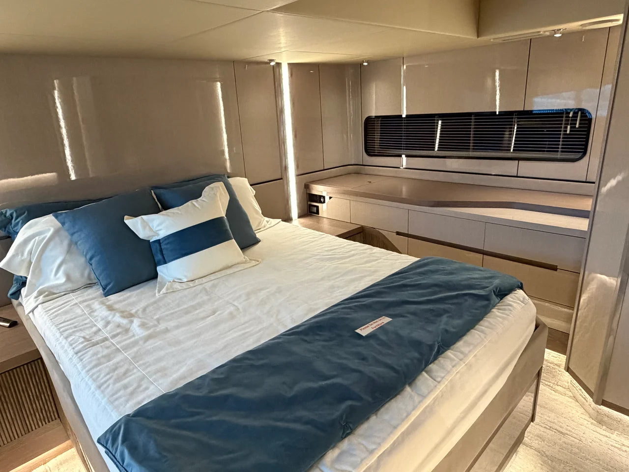 2026 Cruisers Yachts 57 FLY 57.0 feet, Clearwater, Florida #75