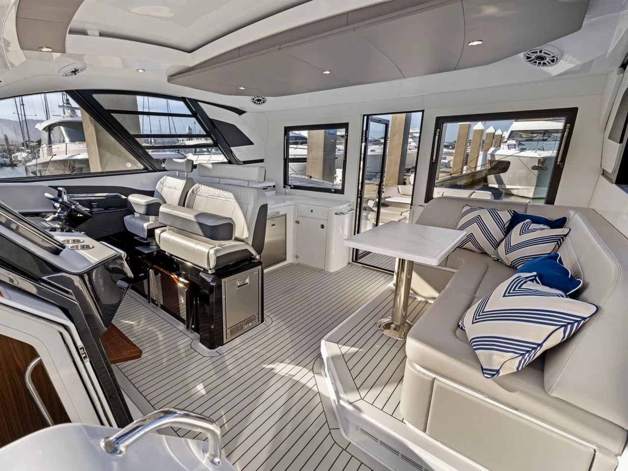 2026 Cruisers Yachts 50GLS OB 50.0 feet, Clearwater, Florida #26