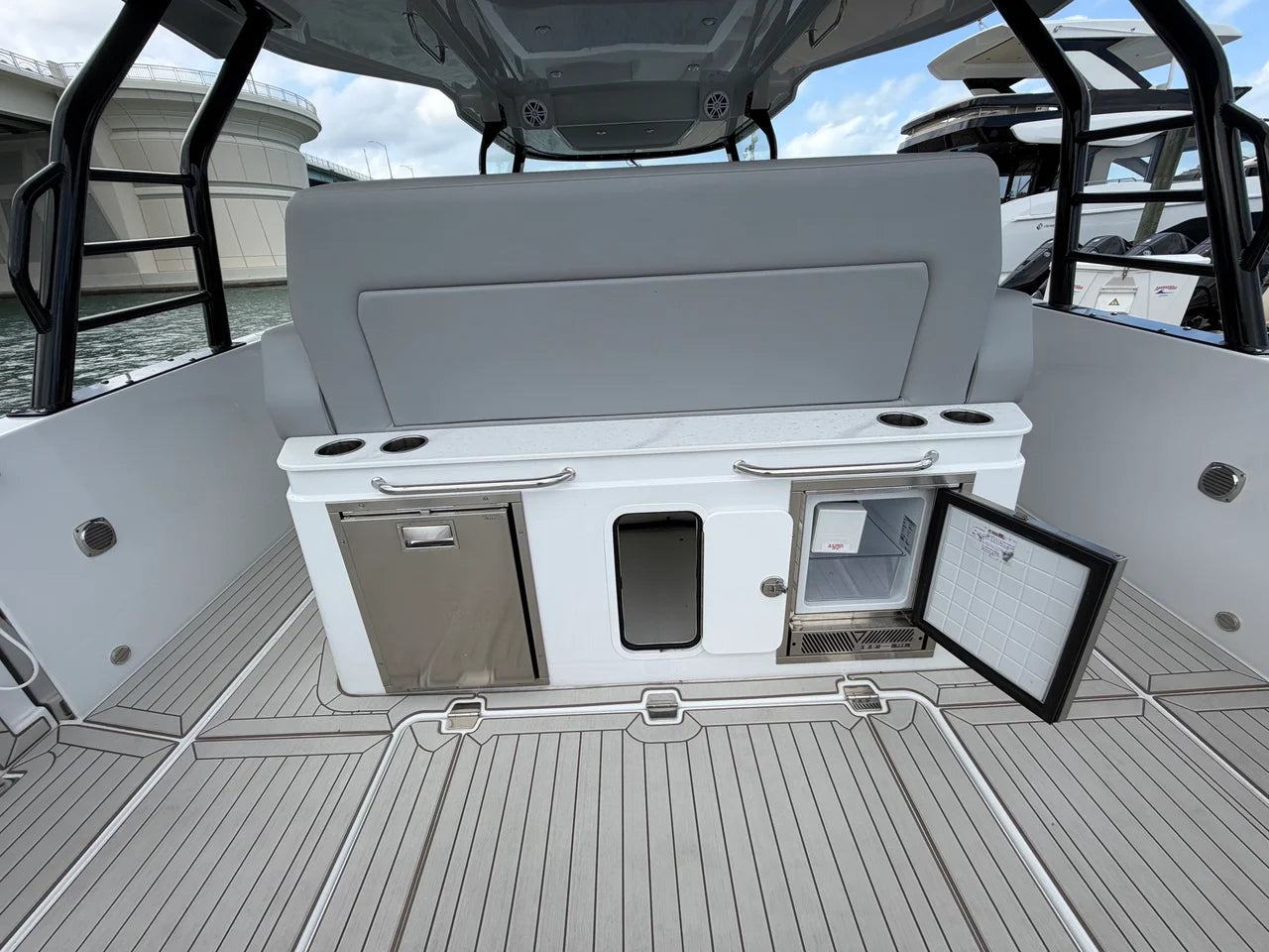 2026 Cruisers Yachts 38 VTR 38.0 feet, Clearwater, Florida #36