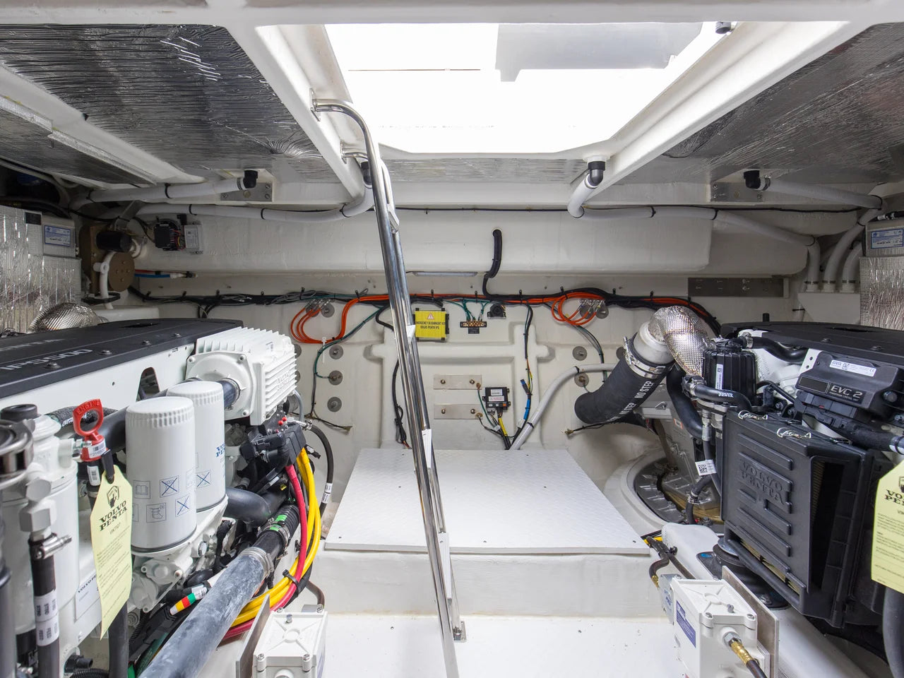 2026 Cruisers Yachts 42 Cantius 42.0 feet, Clearwater, Florida #61