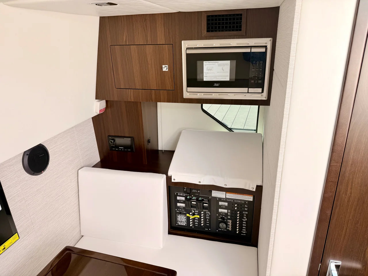 2026 Cruisers Yachts 34 GLS Outboard 34.0 feet, Clearwater, Florida #62