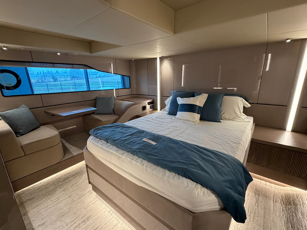 2026 Cruisers Yachts 57 FLY 57.0 feet, Clearwater, Florida #70
