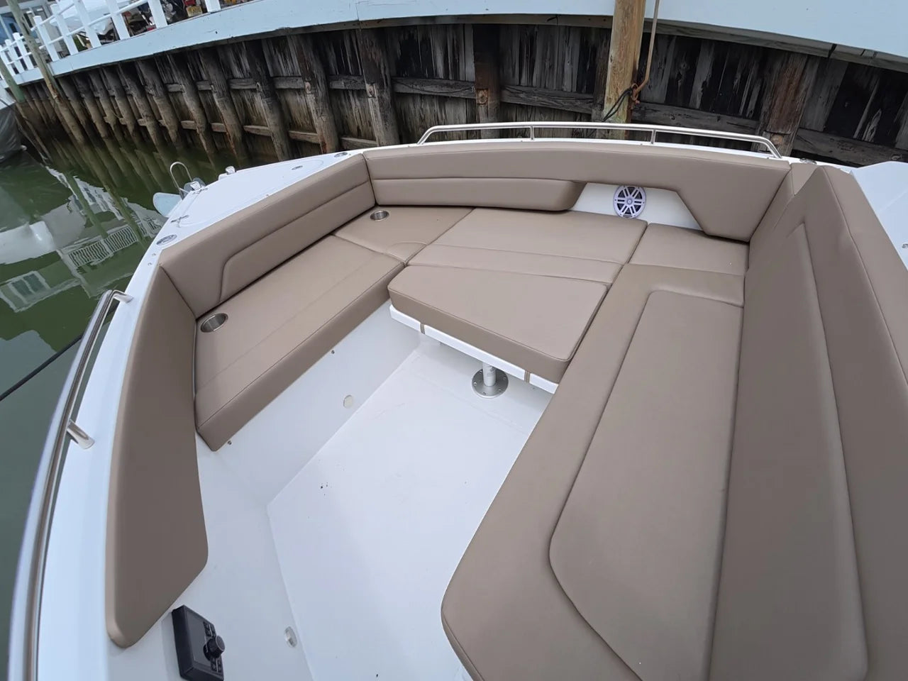 2026 Cruisers Yachts 38 VTR EC 38.0 feet, Clearwater, Florida #60