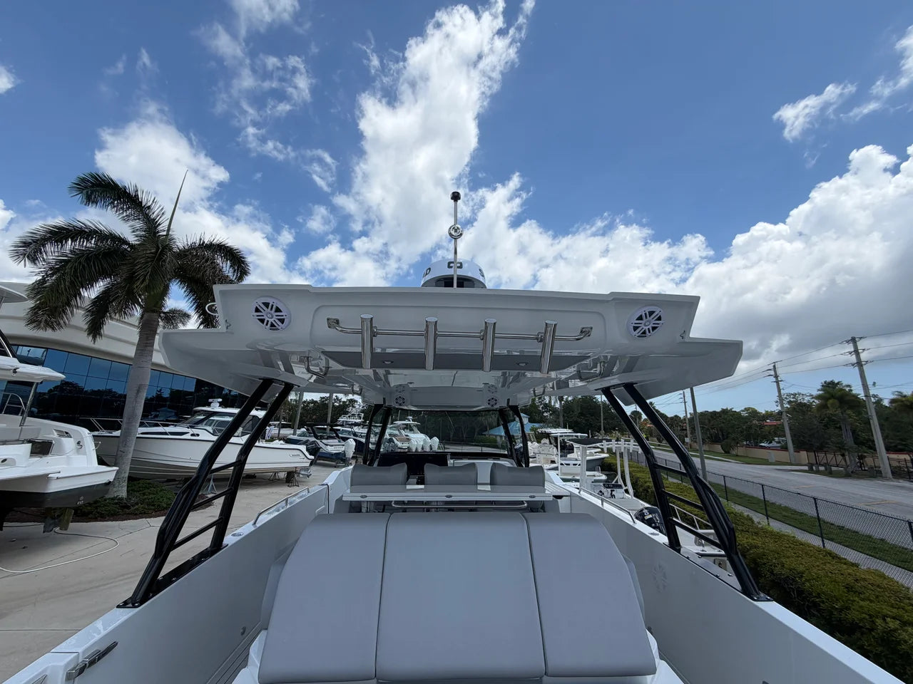 2026 Cruisers Yachts 38 VTR 38.0 feet, Clearwater, Florida #5
