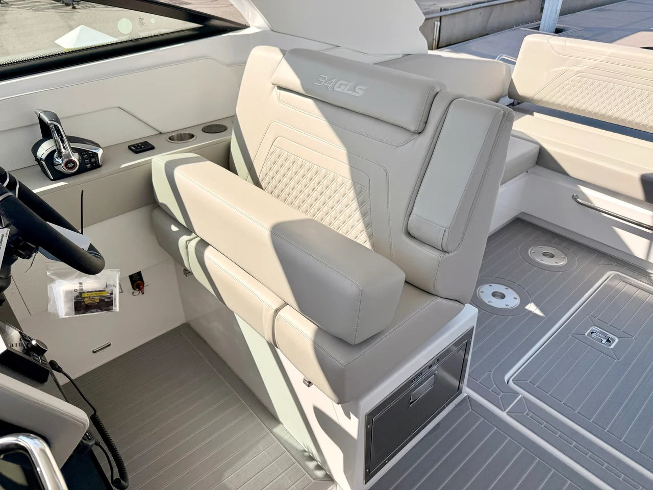 2026 Cruisers Yachts 34 GLS Outboard 34.0 feet, Clearwater, Florida #52