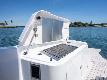 2026 Cruisers Yachts 38 VTR EC 38.0 feet, Clearwater, Florida #19