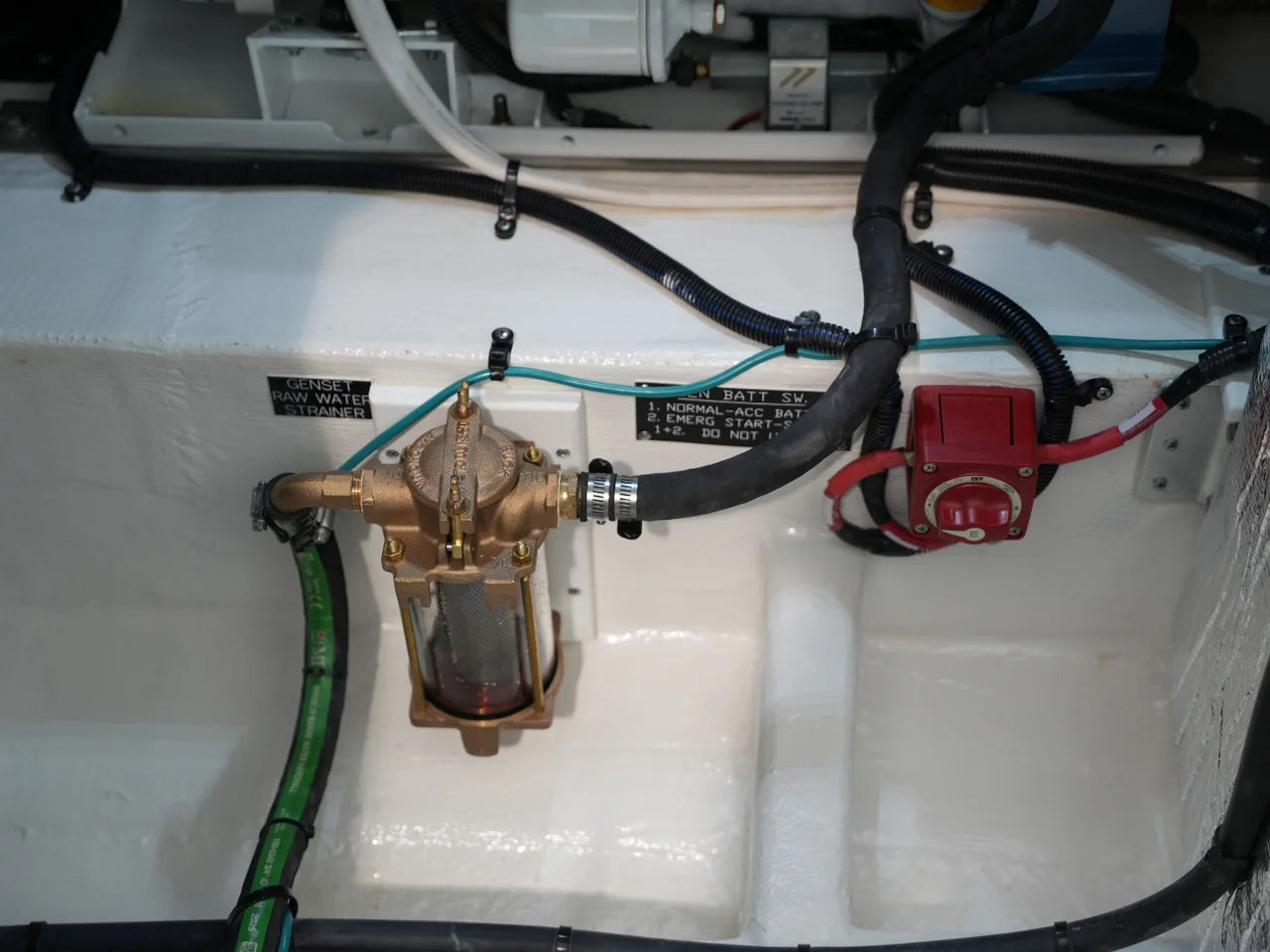 2026 Cruisers Yachts 34 GLS 34.0 feet, Clearwater, Florida #64