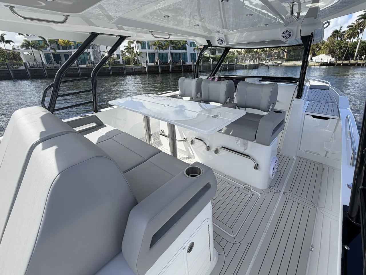 2026 Cruisers Yachts 38 VTR 38.0 feet, Clearwater, Florida #31