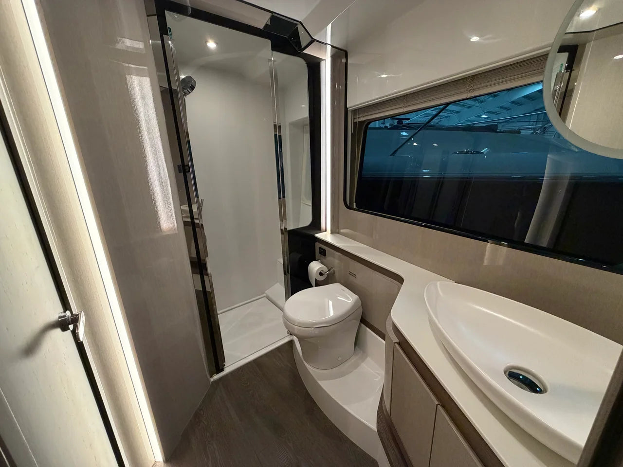 2026 Cruisers Yachts 57 FLY 57.0 feet, Clearwater, Florida #60