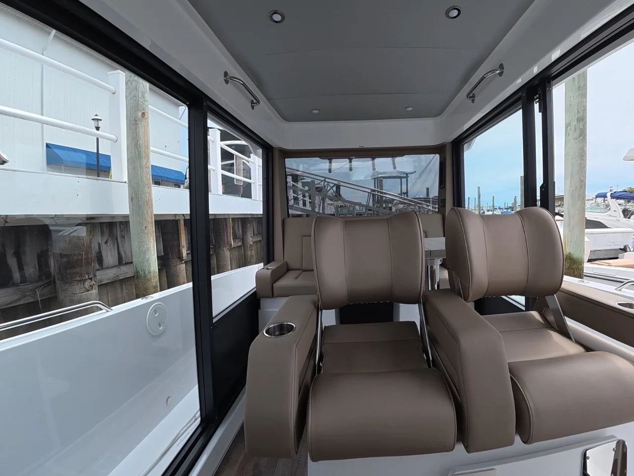 2026 Cruisers Yachts 38 VTR EC 38.0 feet, Clearwater, Florida #27