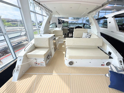 2026 Cruisers Yachts 34 GLS 34.0 feet, Clearwater, Florida #9