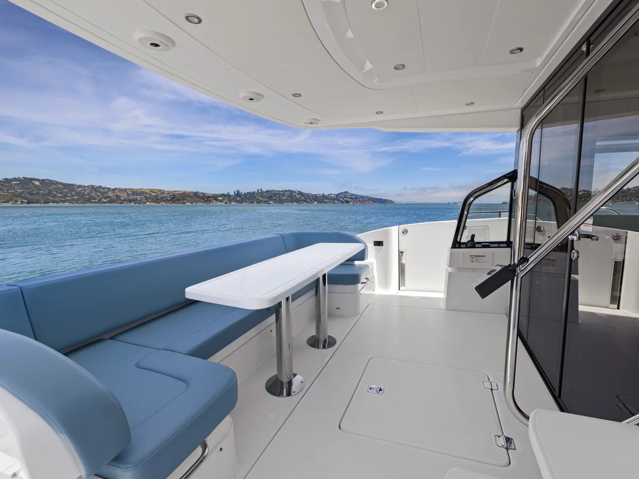 2026 Cruisers Yachts 57 FLY 57.0 feet, Clearwater, Florida #11