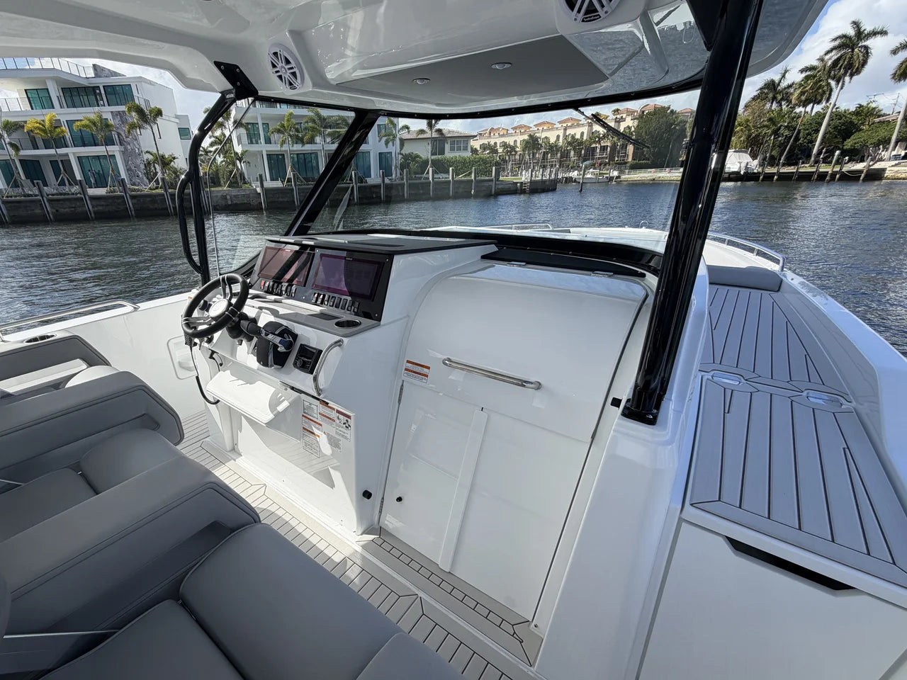 2026 Cruisers Yachts 38 VTR 38.0 feet, Clearwater, Florida #33
