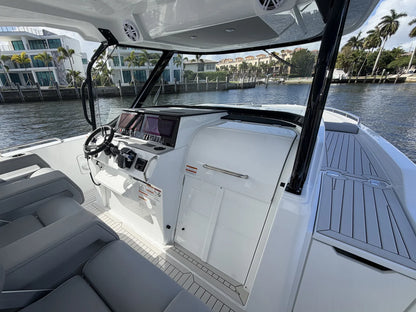 2026 Cruisers Yachts 38 VTR 38.0 feet, Clearwater, Florida #33