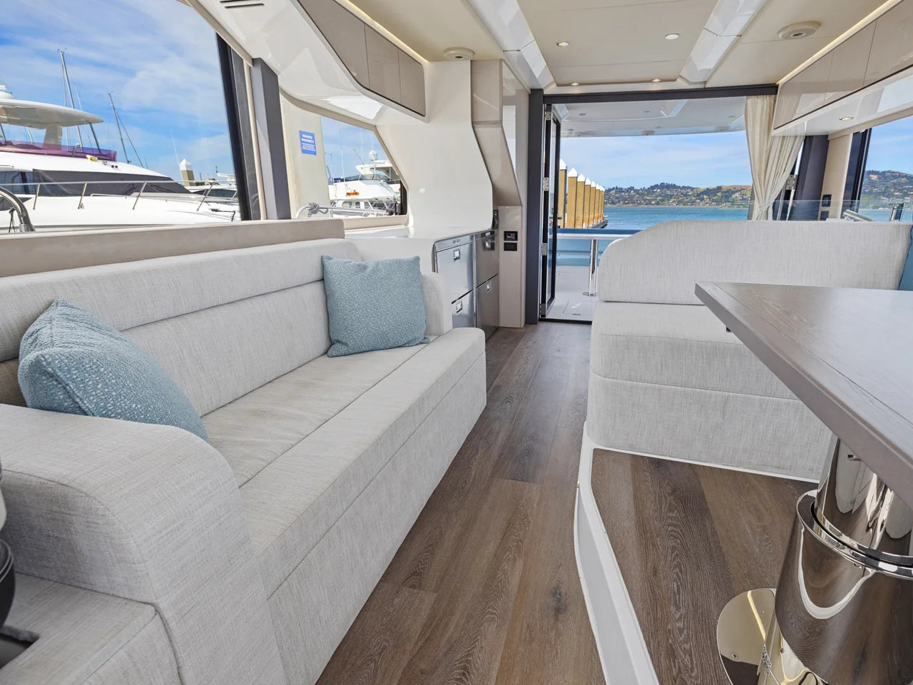 2026 Cruisers Yachts 57 FLY 57.0 feet, Clearwater, Florida #60