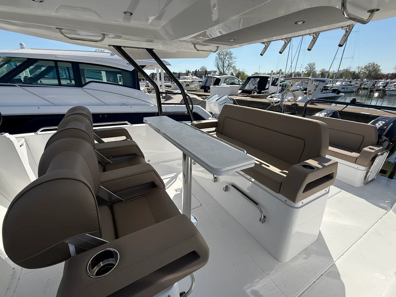 2026 Cruisers Yachts 38 VTR 38.0 feet, Clearwater, Florida #7