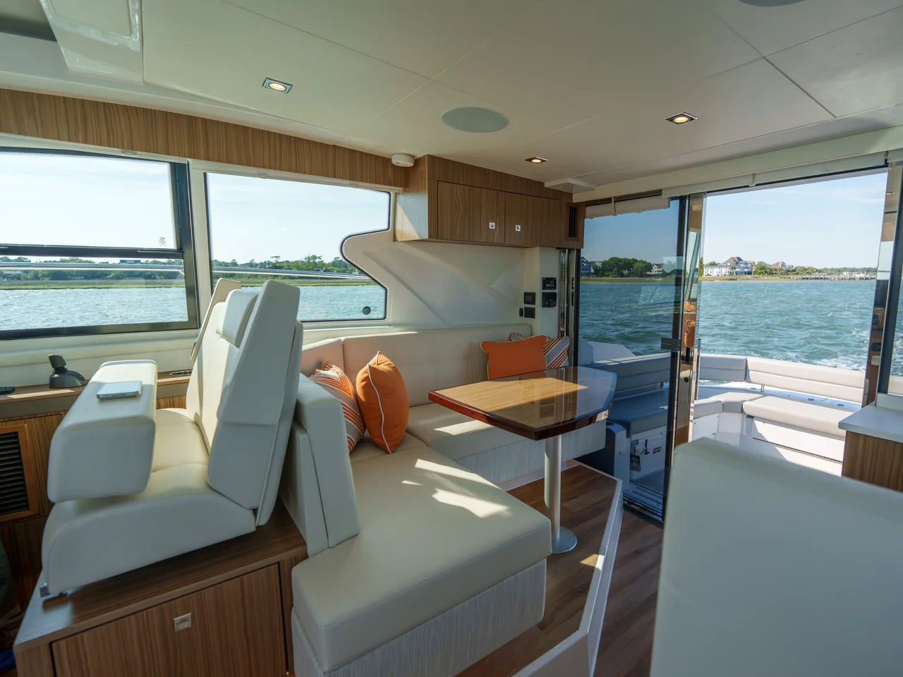 2026 Cruisers Yachts 42 Cantius 42.0 feet, Clearwater, Florida #21