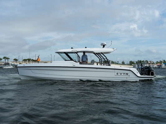 2026 Cruisers Yachts 38 VTR 38.0 feet, Clearwater, Florida #1