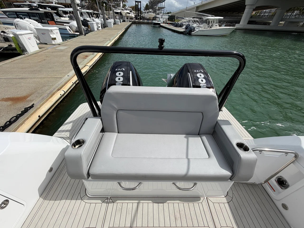 2026 Cruisers Yachts 38 VTR 38.0 feet, Clearwater, Florida #6
