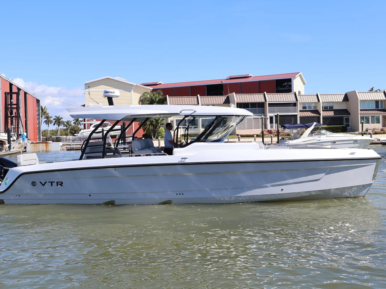 2026 Cruisers Yachts 38 VTR 38.0 feet, Clearwater, Florida #7