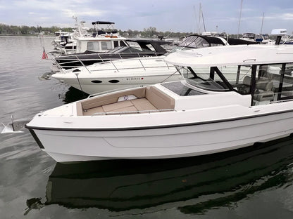 2026 Cruisers Yachts 38 VTR EC 38.0 feet, Clearwater, Florida #1