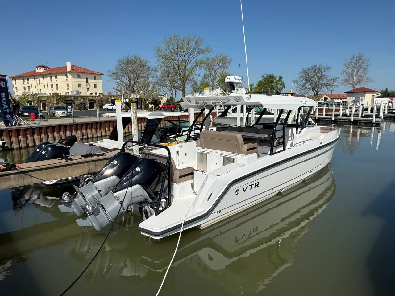 2026 Cruisers Yachts 38 VTR 38.0 feet, Clearwater, Florida #3