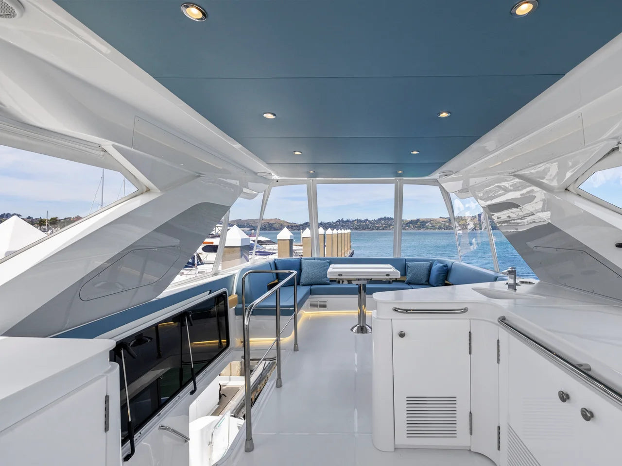 2026 Cruisers Yachts 57 FLY 57.0 feet, Clearwater, Florida #36
