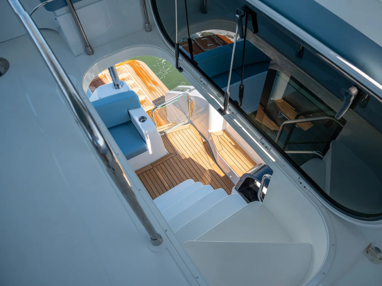 2026 Cruisers Yachts 50 FLY 50.0 feet, Clearwater, Florida #37