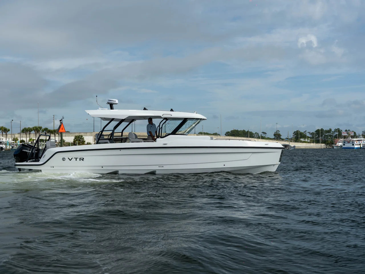 2026 Cruisers Yachts 38 VTR 38.0 feet, Clearwater, Florida #6