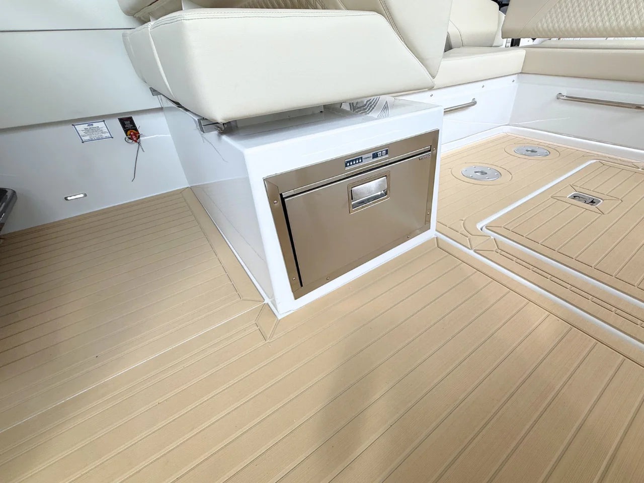 2026 Cruisers Yachts 34 GLS 34.0 feet, Clearwater, Florida #24