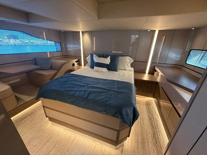 2026 Cruisers Yachts 57 FLY 57.0 feet, Clearwater, Florida #16