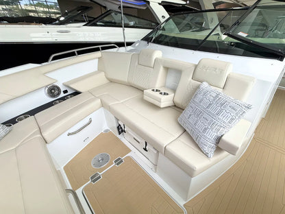 2026 Cruisers Yachts 34 GLS 34.0 feet, Clearwater, Florida #38