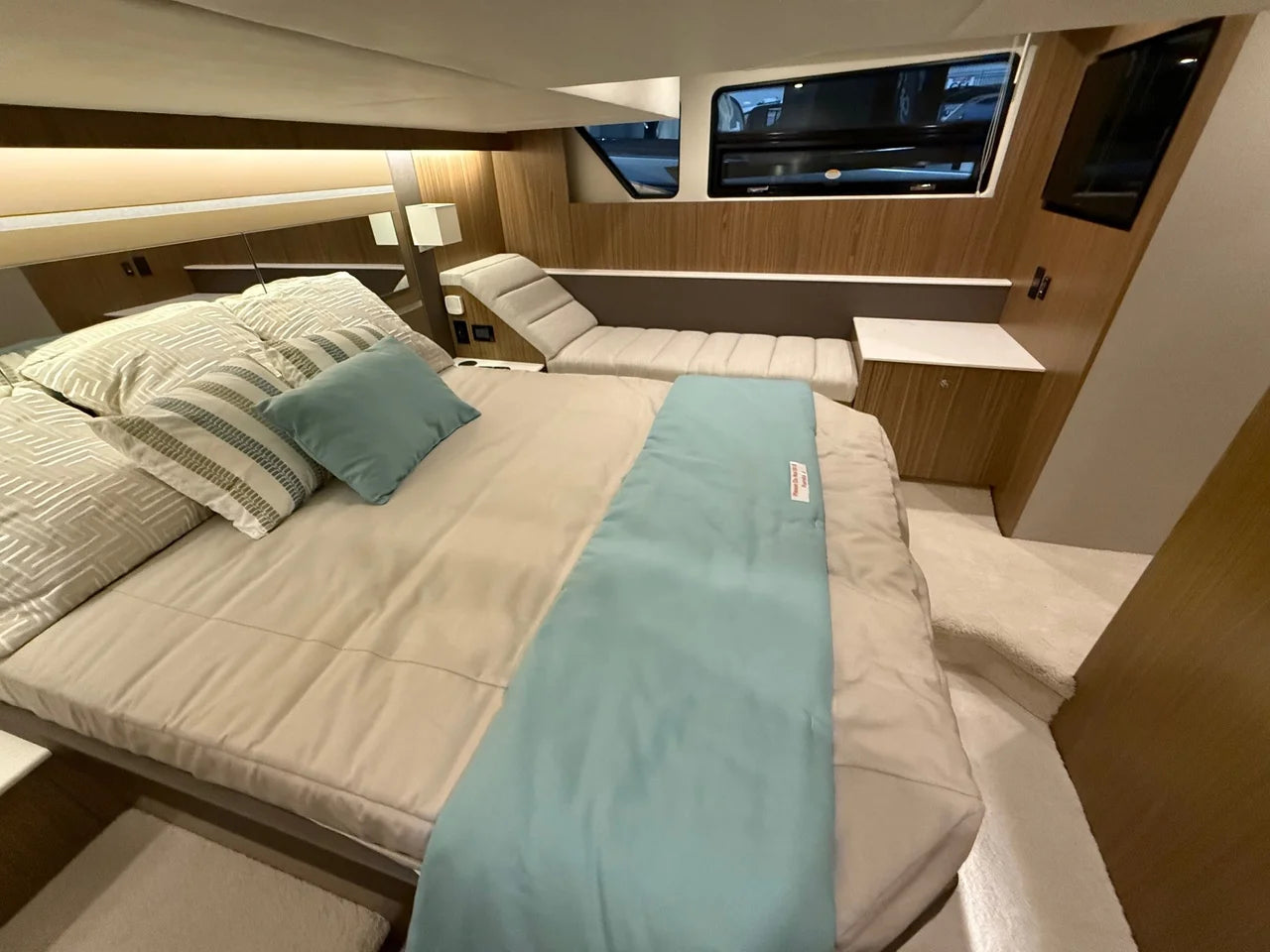 2026 Cruisers Yachts 46 Cantius 46.0 feet, Clearwater, Florida #35