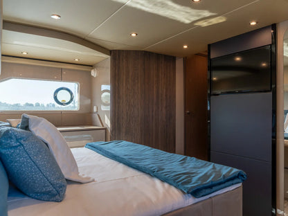 2026 Cruisers Yachts 50 FLY 50.0 feet, Clearwater, Florida #44