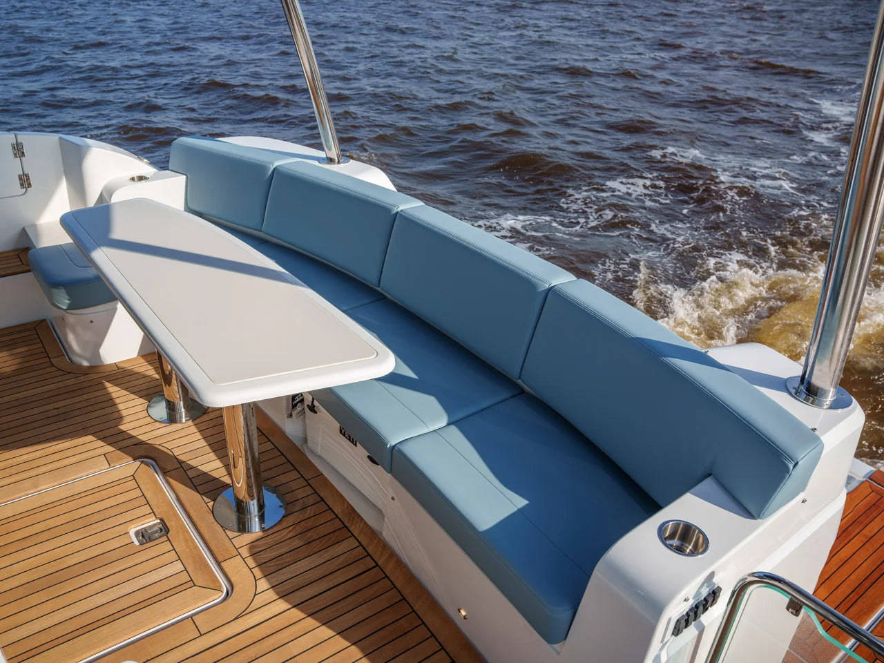 2026 Cruisers Yachts 50 FLY 50.0 feet, Clearwater, Florida #45